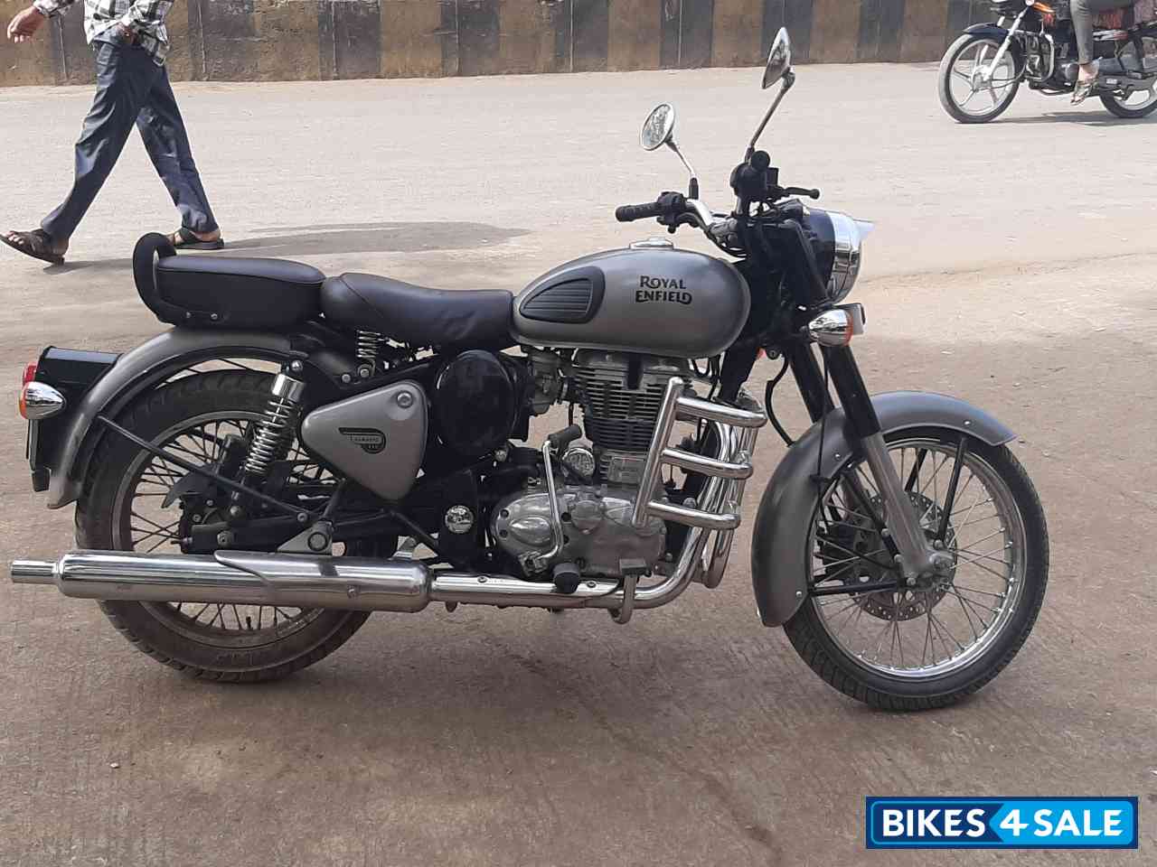 Royal Enfield Classic Gunmetal Grey