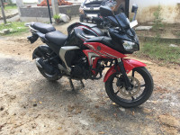 Black And Red Yamaha Fazer FI V2