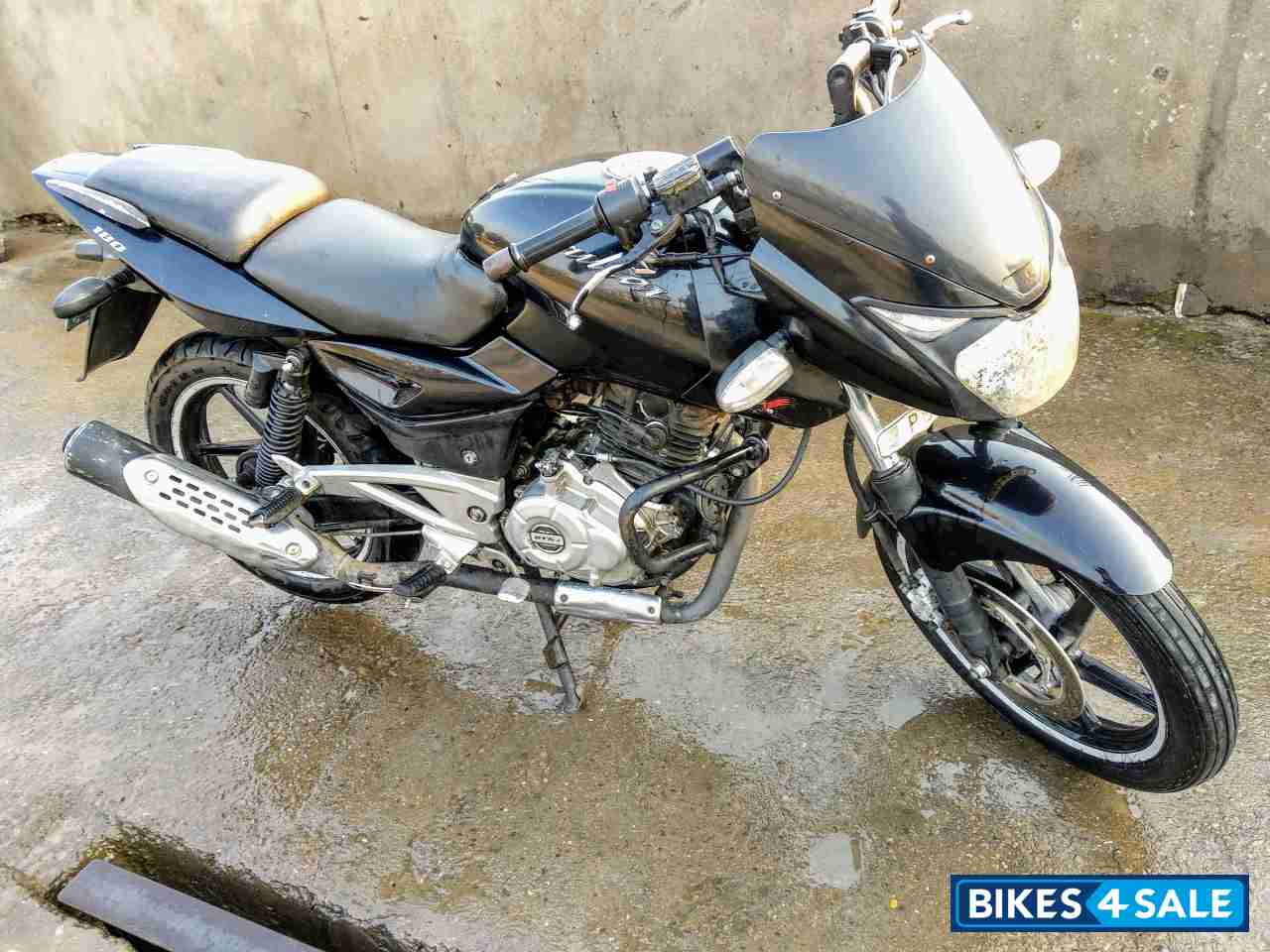 Pulsar 180f second discount hand