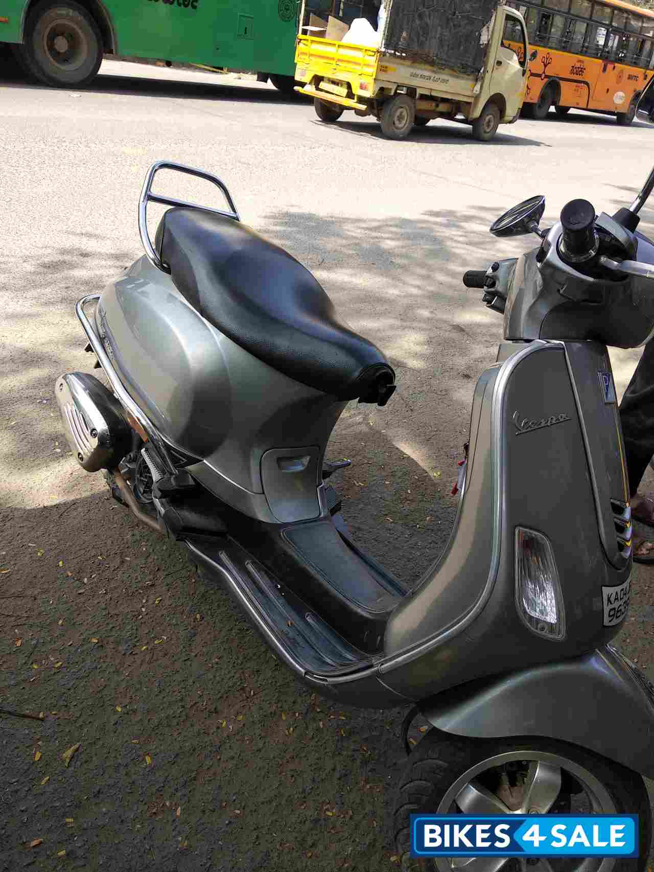 Vespa 125