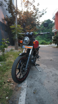 Red Royal Enfield Thunderbird X 350