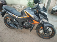 Met Gray Orange Honda CB Hornet 160R ABS