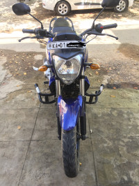 Blue Yamaha FZ16