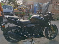 Matte Black TVS Apache RTR 200 4V