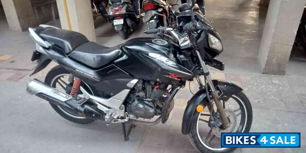 Used 2011 model Hero CBZ Xtreme for sale in Surat. ID 260235