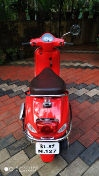 Vespa LX 125