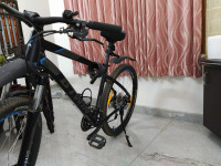 Black Bicycle  Btwin Rockrider 520, black color, price negotiable