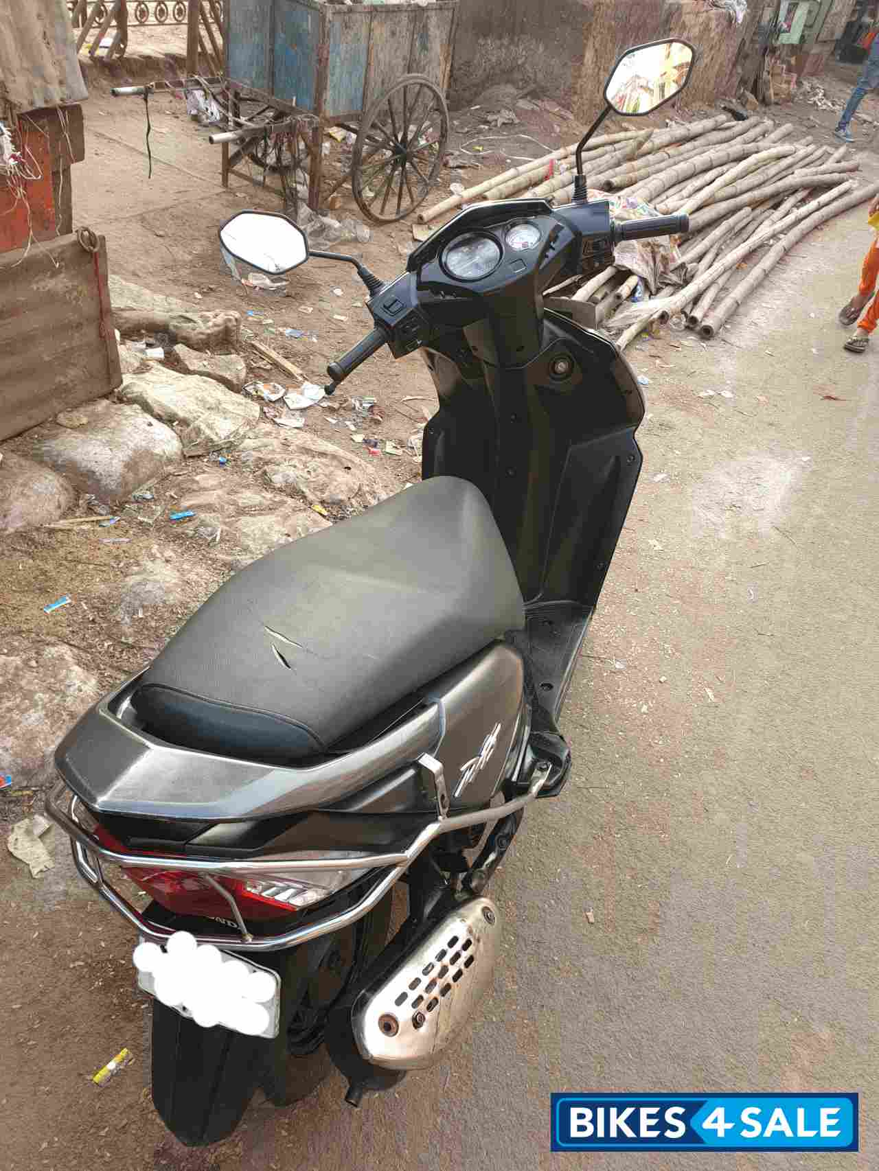 Matte Grey Honda Dio