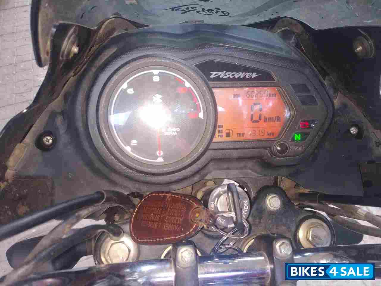 bajaj discover 100cc lock set price