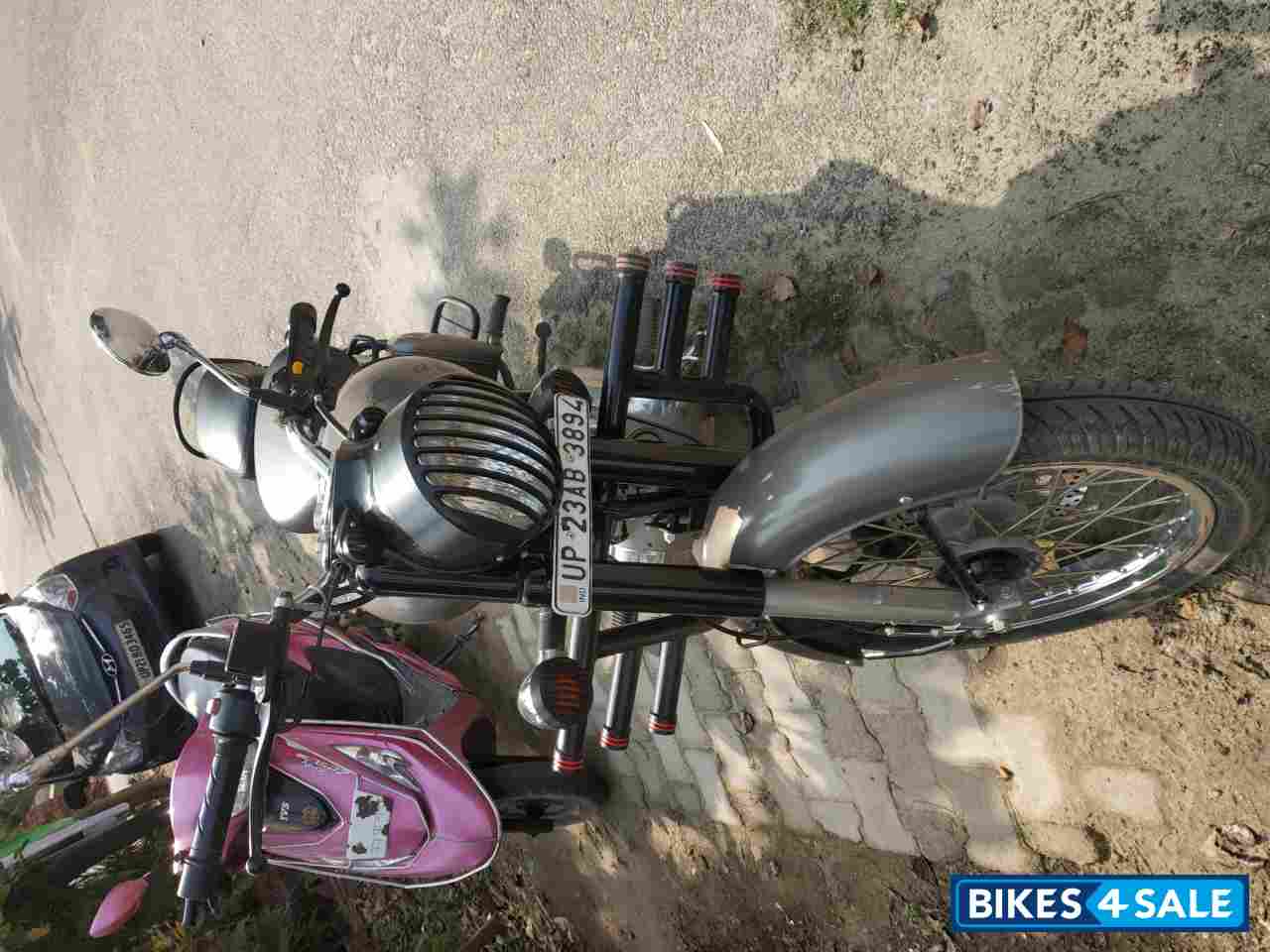 Classic 350 Abs Gunmetal Royal Enfield Classic Gunmetal Grey Classic 350 Abs Gunmetal Royal Enfield Classic Gunmetal Grey