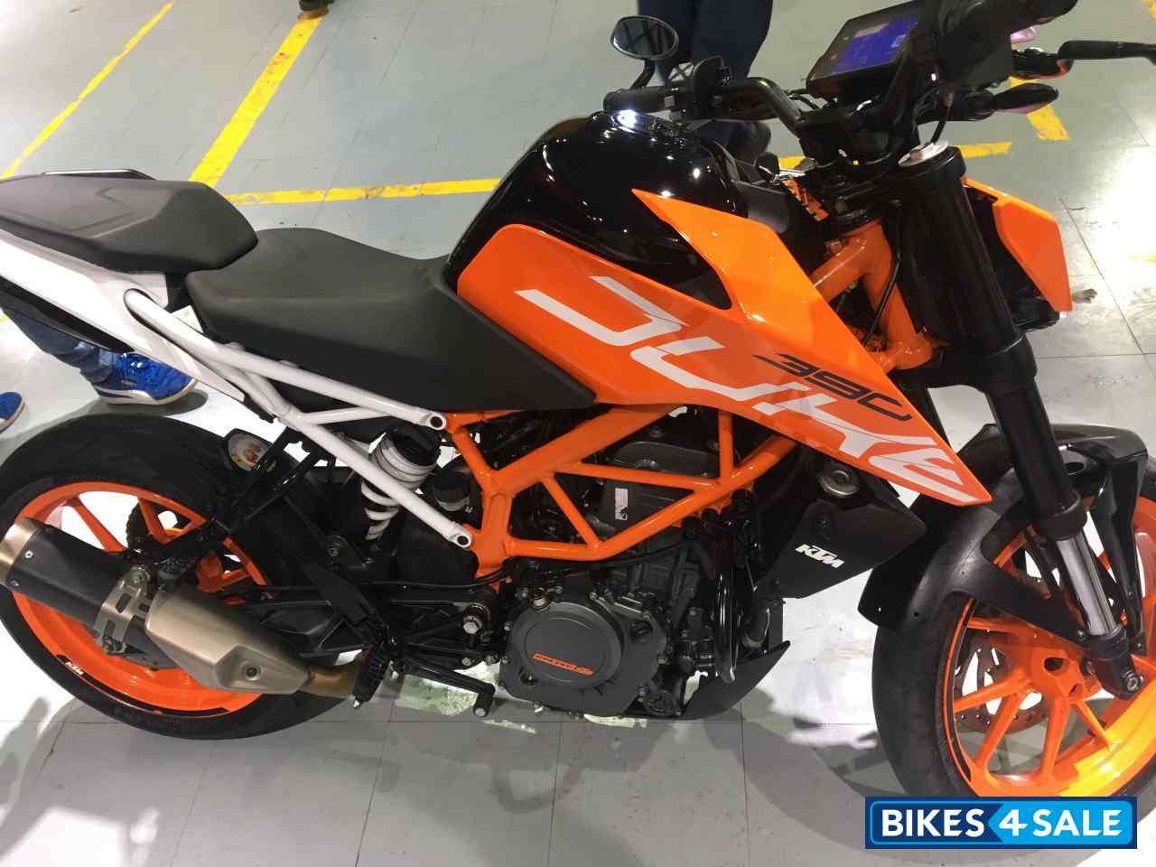 Used 2017 model KTM Duke 390 for sale in Pune. ID 263365 - Bikes4Sale