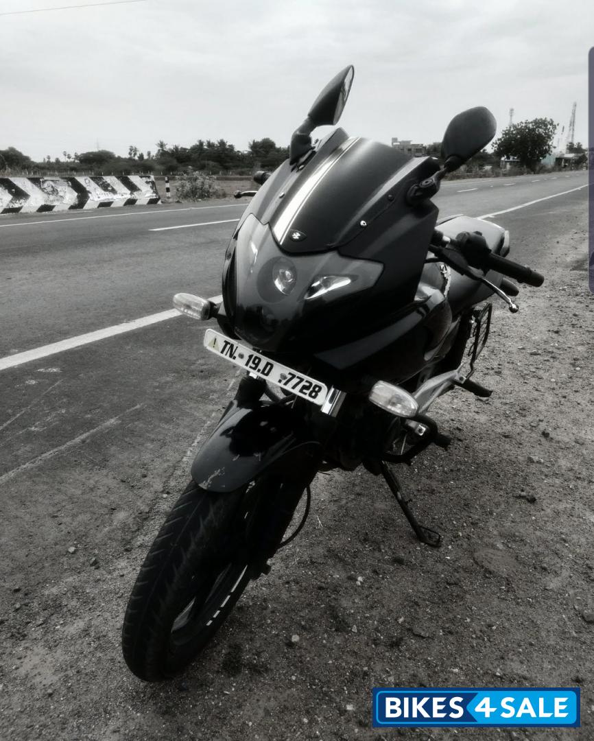 Used 2012 model Bajaj Pulsar 220F for sale in Chennai. ID 263656. Black ...