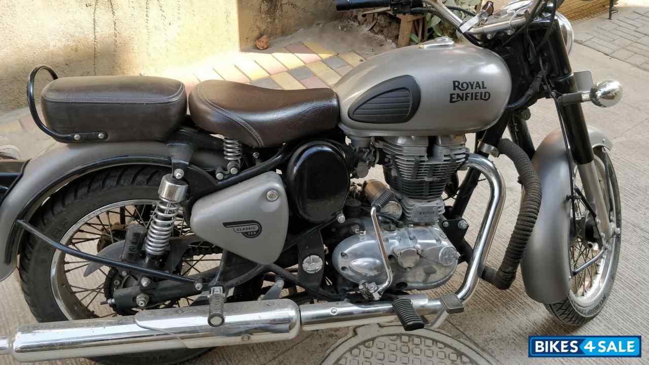 Royal Enfield Classic Gunmetal Grey