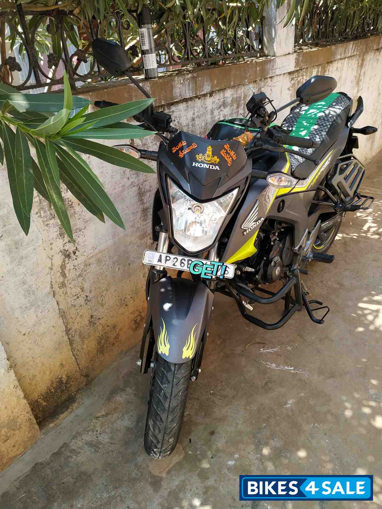 Used 17 Model Honda Cb Hornet 160r For Sale In Nellore Id Metalic Green Colour Bikes4sale