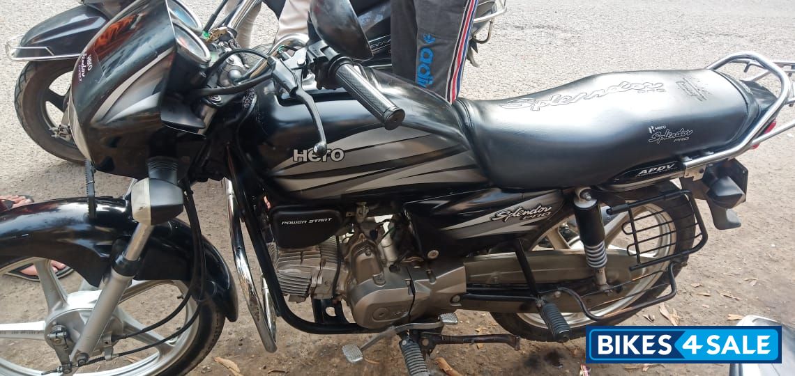 Used 2015 model Hero Splendor Pro for sale in New Delhi. ID 265112