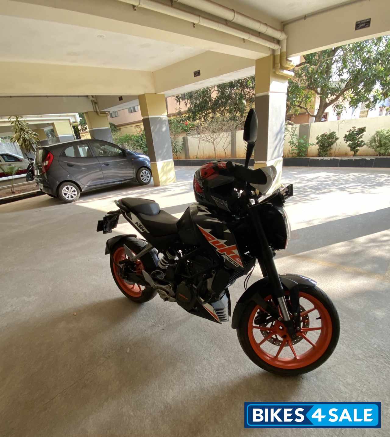 KTM Duke 200