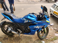 Blue Suzuki Gixxer SF