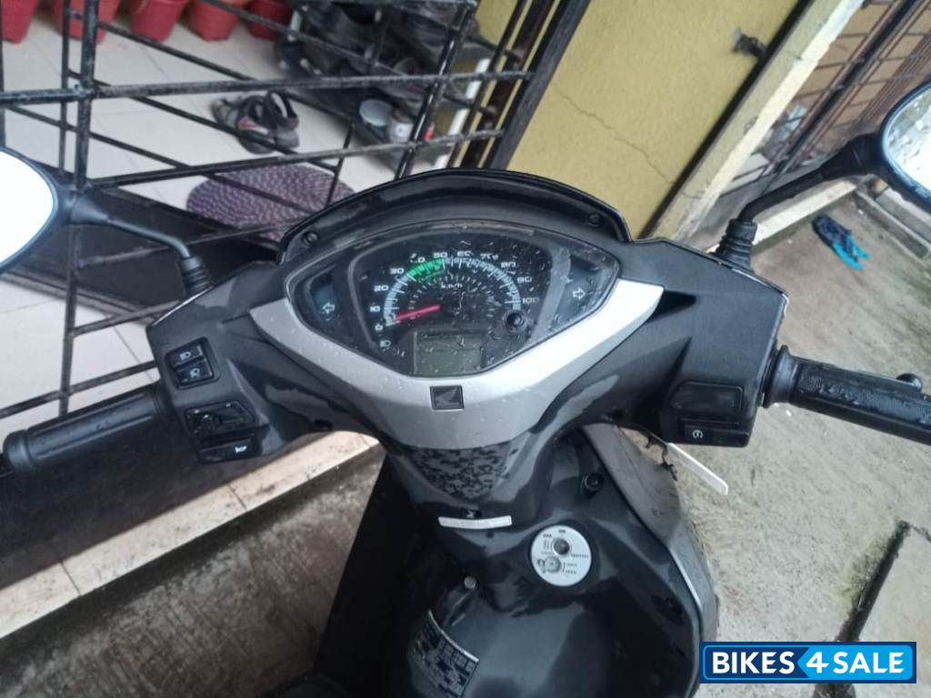 Grey Honda Activa 125 Grey Honda Activa 125