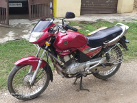 Red Yamaha Libero G5