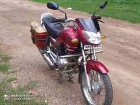 Red Yamaha Libero G5