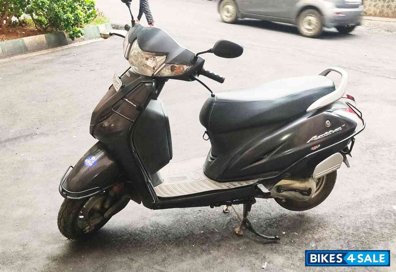 Matte Black Honda Activa 4G