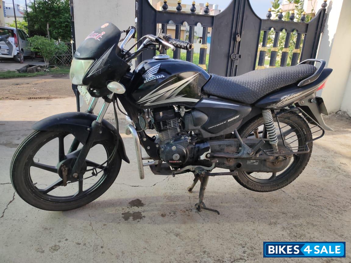 Honda shine deals 125cc 2010 model