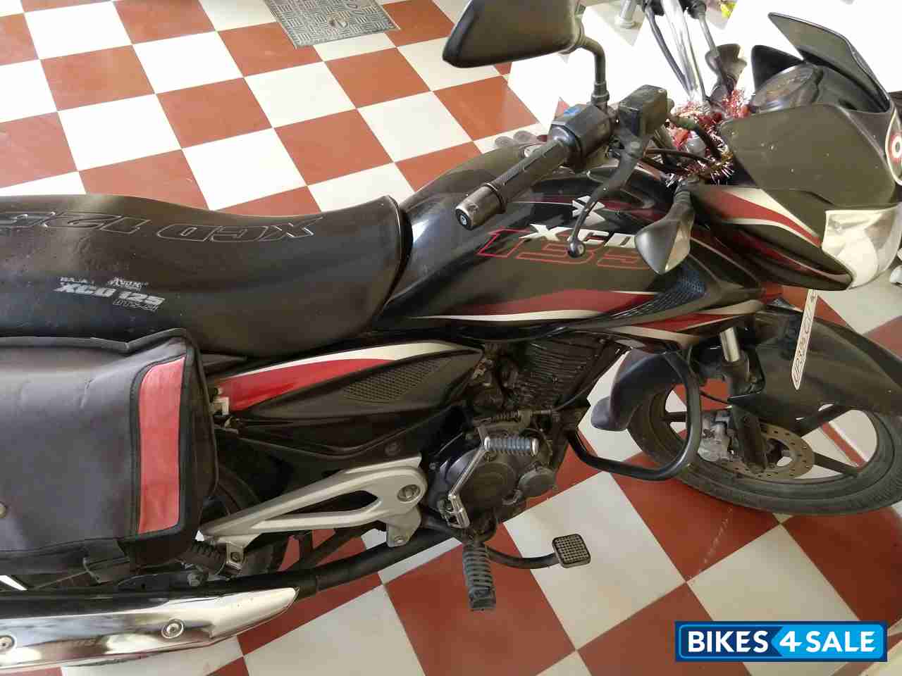 Used 2009 model Bajaj XCD 135 DTS Si for sale in Lucknow. ID