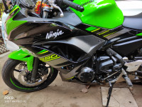 Kawasaki Ninja 650R