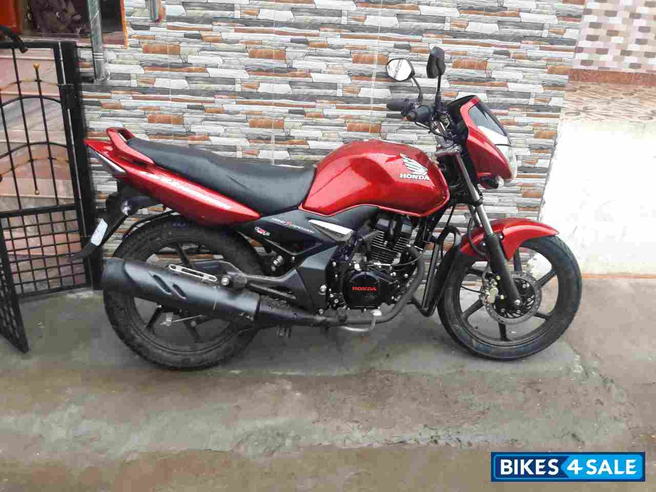 Used 2017 model Honda CB Unicorn for sale in Bharuch. ID ...