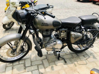 Gunmetal Grey Royal Enfield Classic Gunmetal Grey