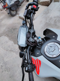 Whit And Block Yamaha MT-15 BS6