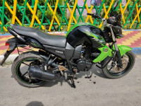 Parrot Green Yamaha FZ-S