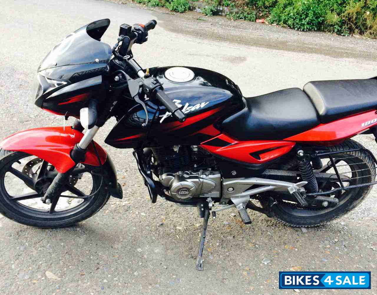 Used 2016 model Bajaj Pulsar 180 DTSi for sale in Indore ...