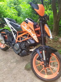 KTM Duke 390