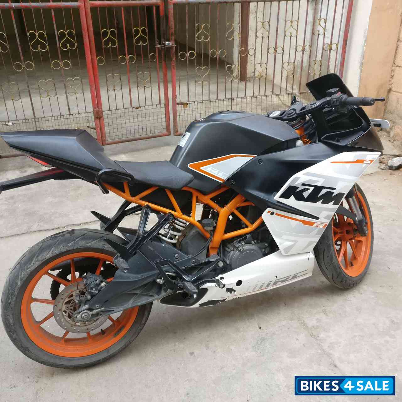 Ktm rc 390 outlet second hand price