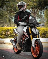 KTM Duke 390