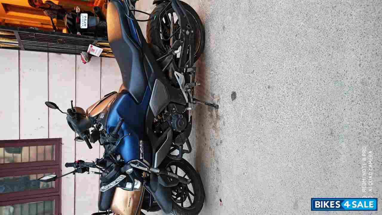 Yamaha FZ-S FI V3 Yamaha FZ-S FI V3