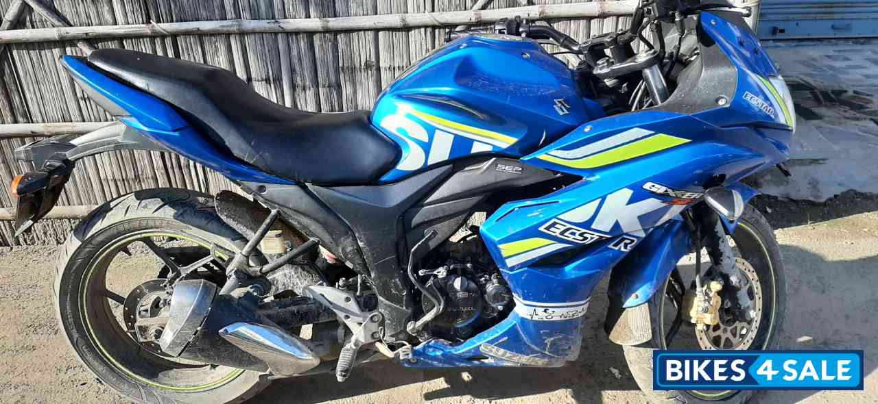 Suzuki GS 150R