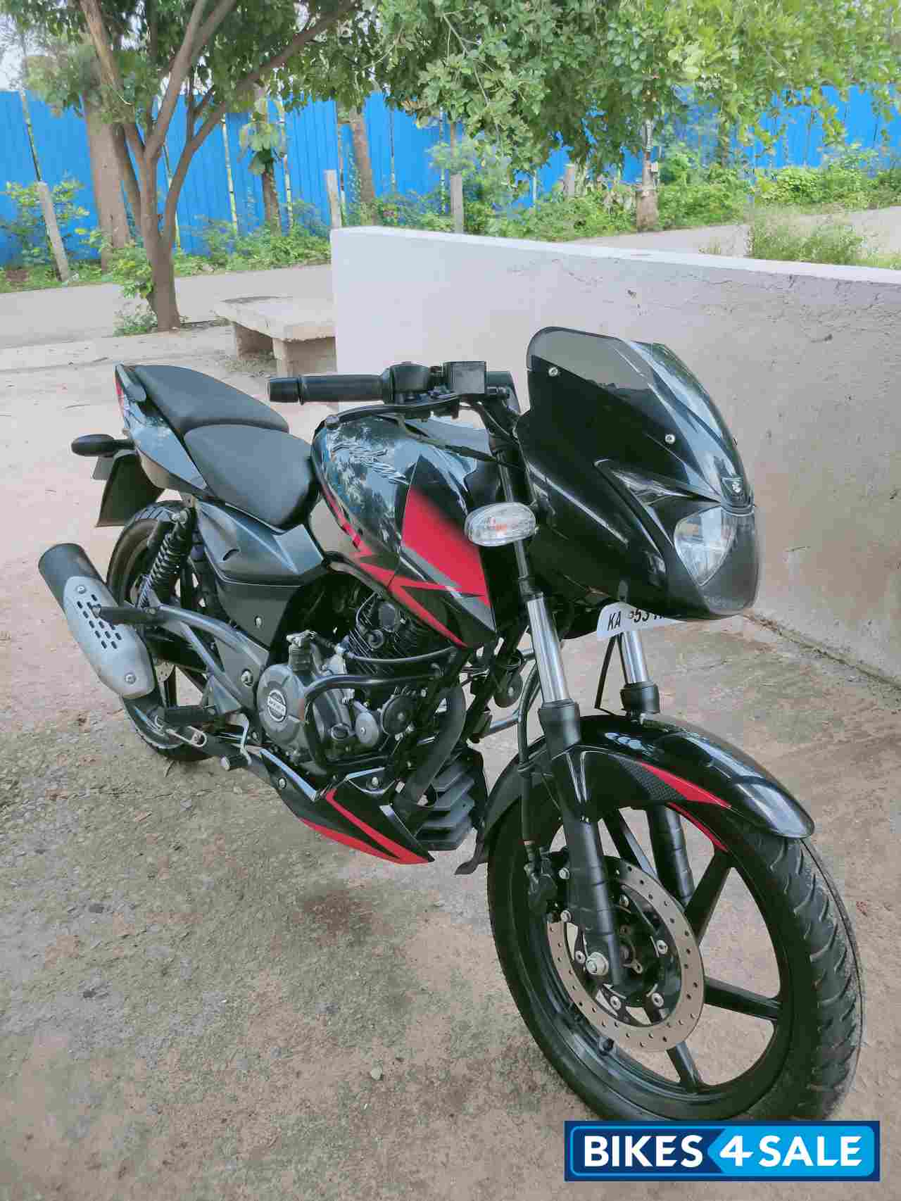 Used 2019 model Bajaj Pulsar 150 Twin Disc for sale in Bangalore