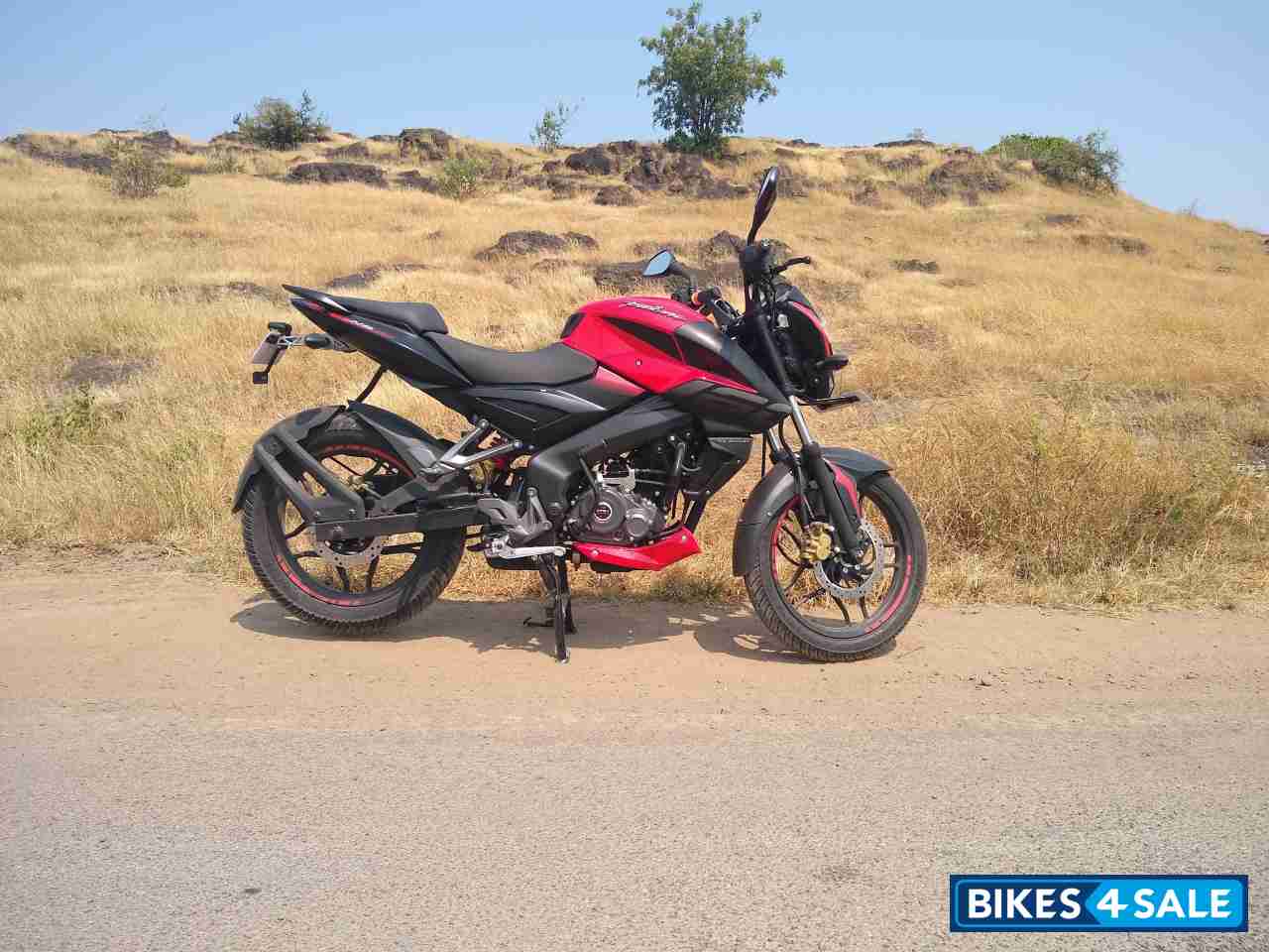 Bajaj Pulsar NS 160 BS6