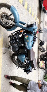 Royal Enfield Classic Signals Airborne Blue