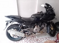 Bajaj Pulsar 220 DTSi