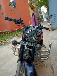 Royal Enfield Classic 350