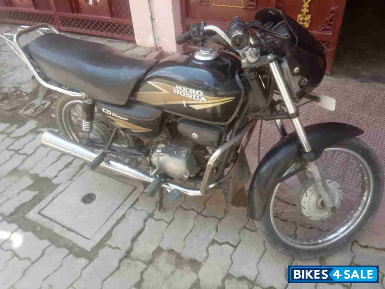 hero honda cd deluxe olx