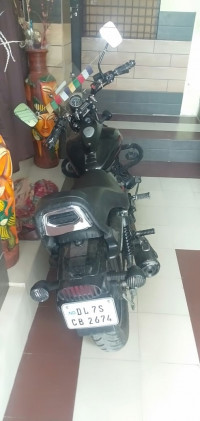 Bajaj Avenger Street 220