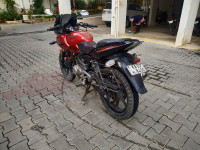 Bajaj Pulsar 220 DTSi