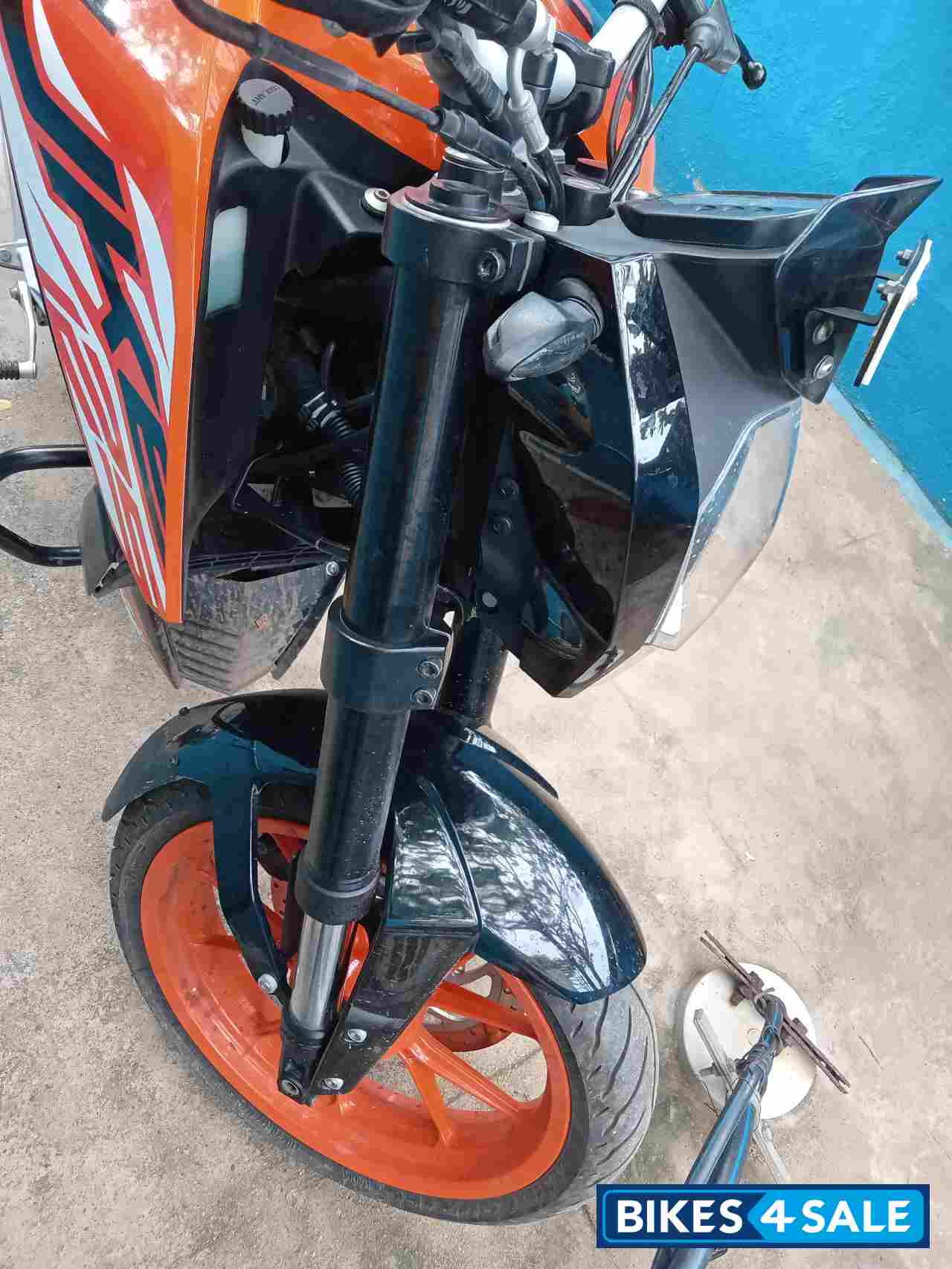 KTM Duke 125