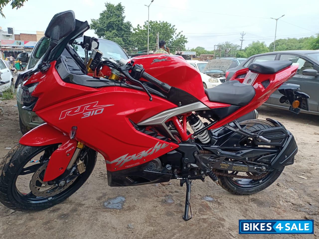 TVS Apache RR 310