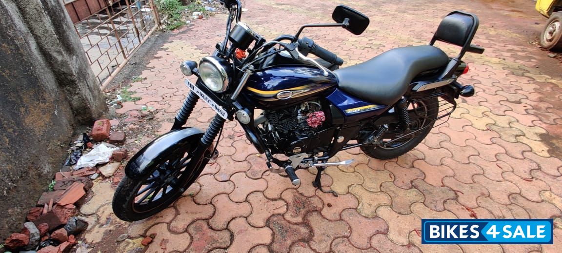 Bajaj Avenger Street 150