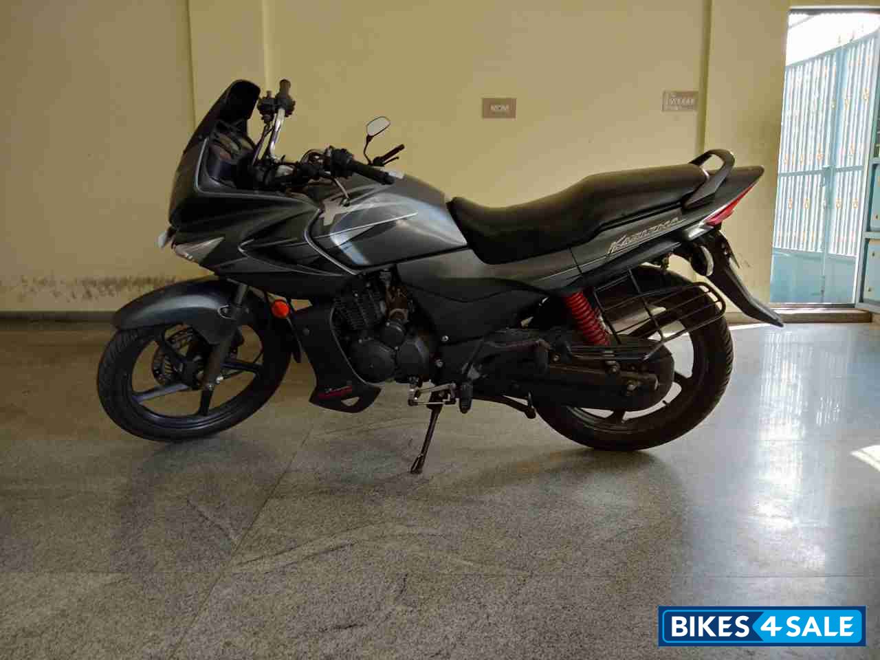 used karizma r